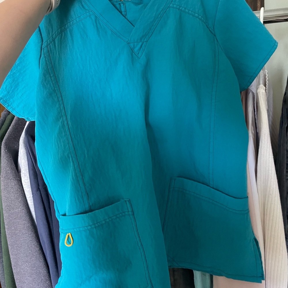 Matching scrub set